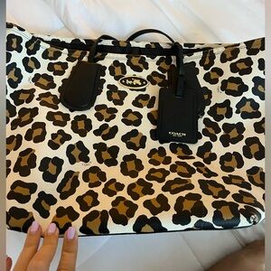 Cheetah coach tote bag